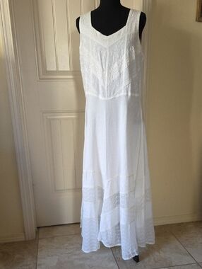 Sakkas Sleeveless Embroidered Maxi Dress, Smocked Back Panel, White, Size L/XL
